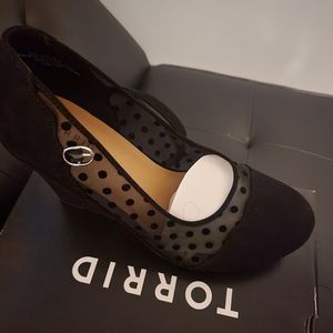 Torrid Mesh platform wedge
